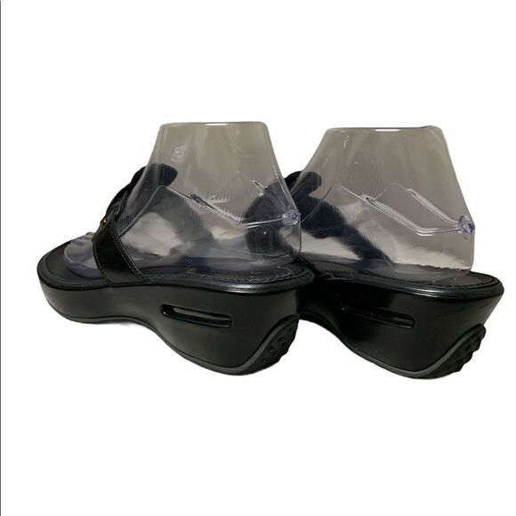 𝅺cole Haan x Nike Air Sandals - Picture 4 of 10